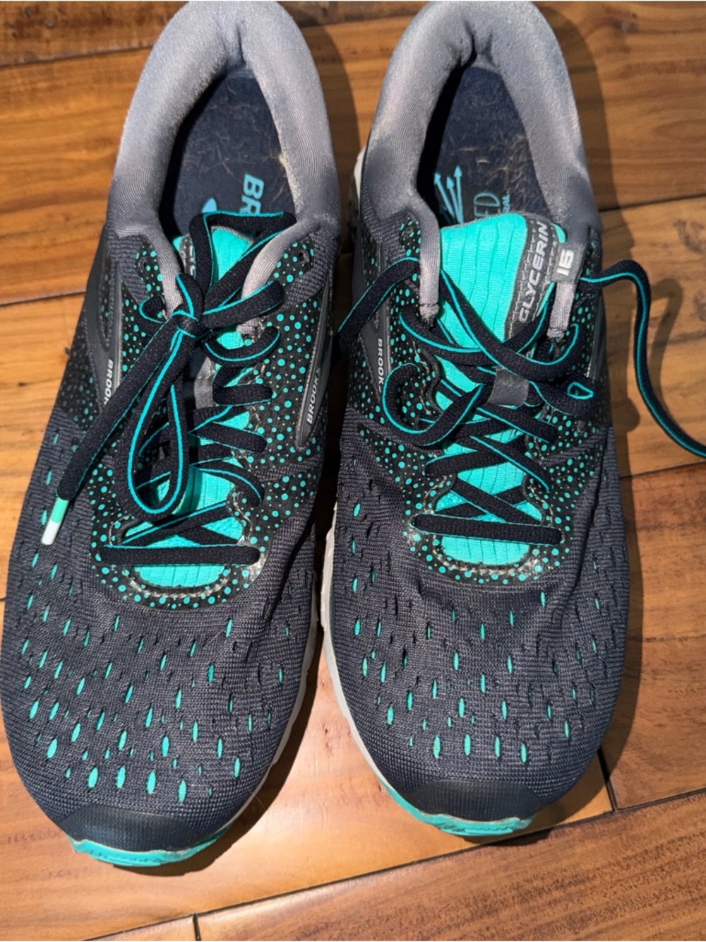 Brooks Glycerin 16 Athletic Running Shoes sz 10